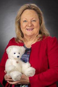 Sonja Scherer dunkel